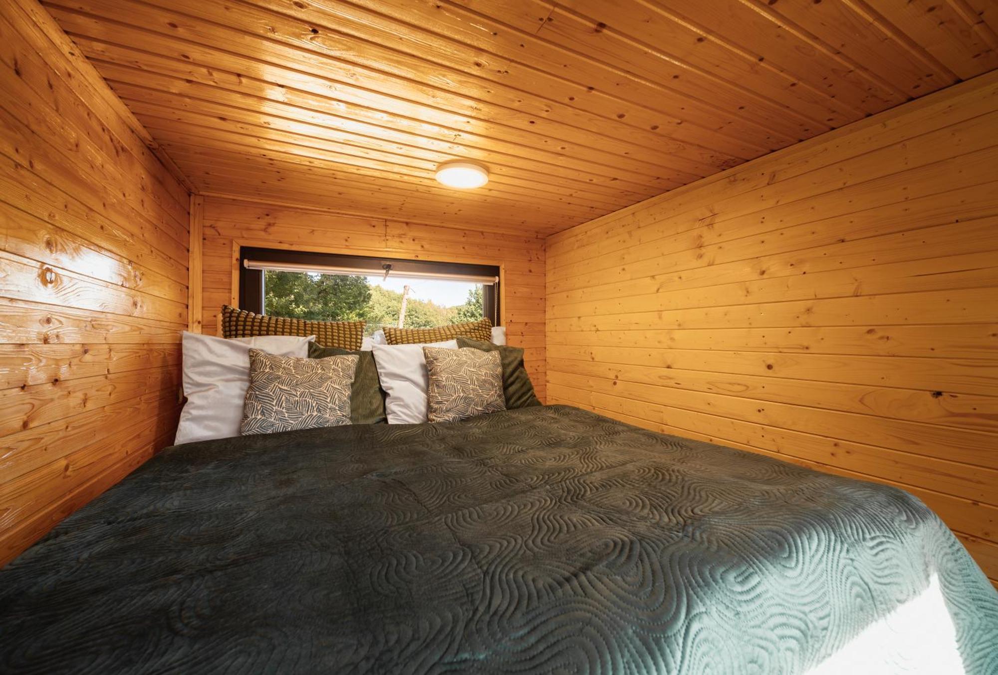 Secret Lake Prag Magic Place Relaxation& Wellness Rehenice Exterior foto
